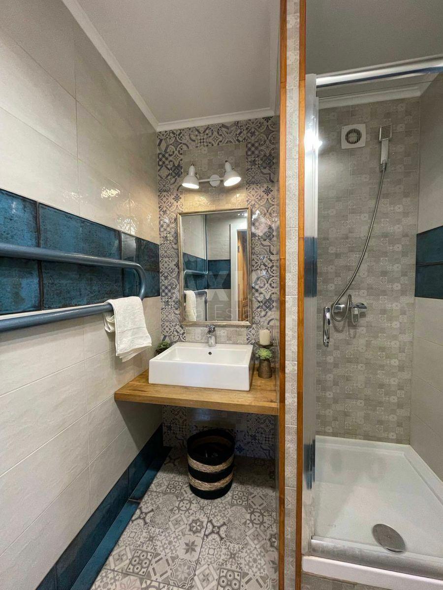 3k apartment vul. Shovkovychna 483