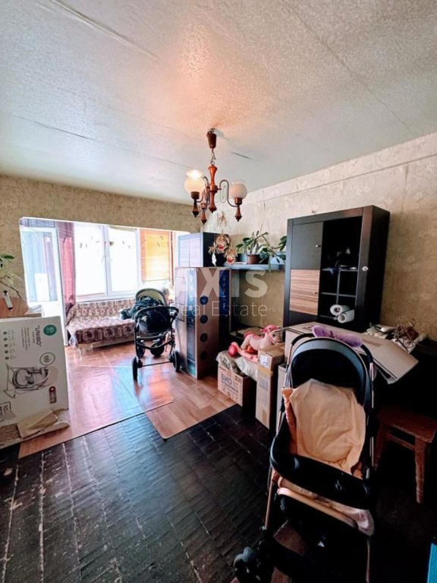 2k apartment vul. Borshhagivs'ka 8