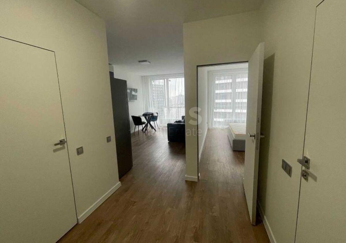 2k apartment nab. Dniprovs'ka 152