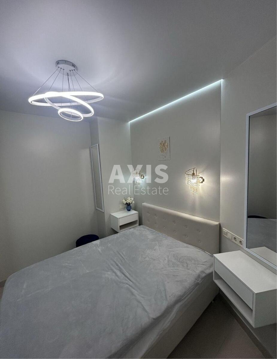 2k apartment vul. Glybochyc'ka 734
