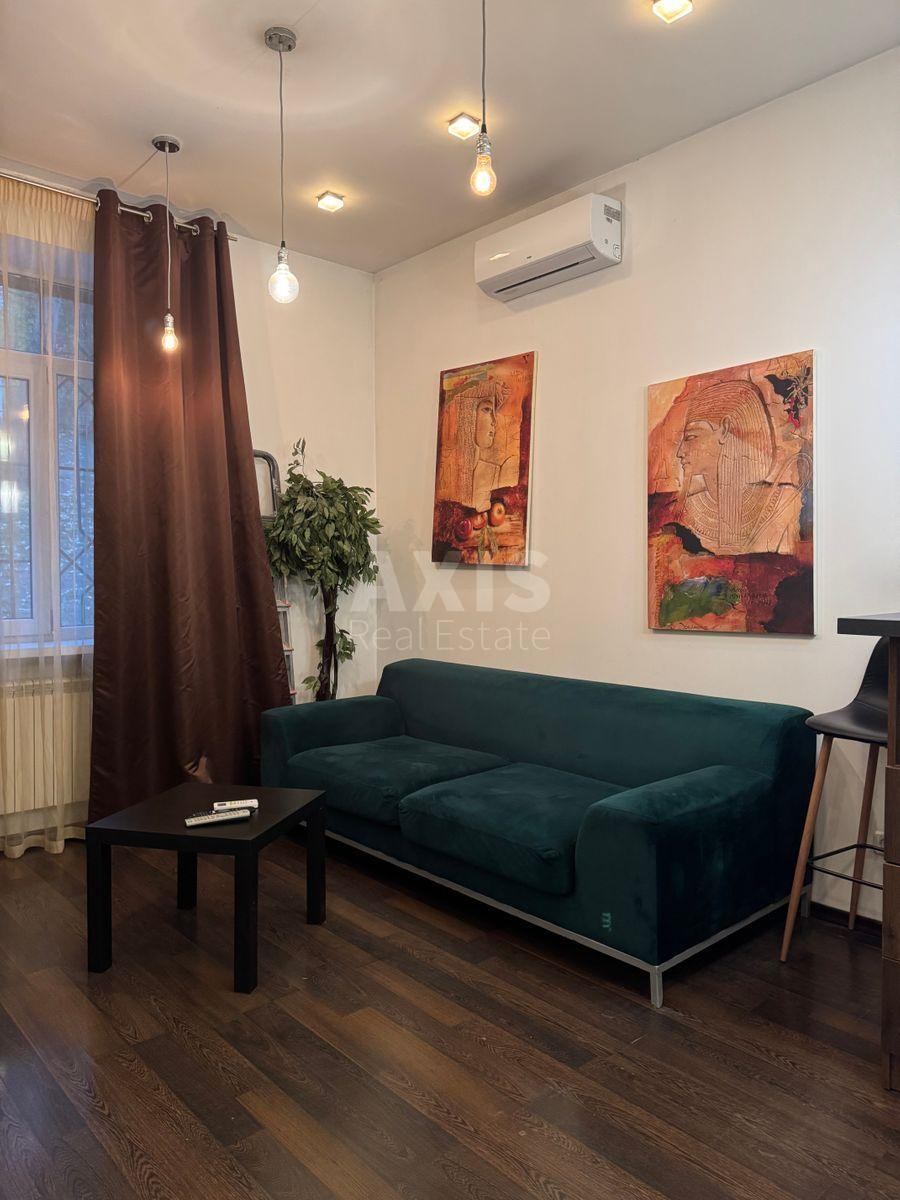 1k apartment bul. Lesi Ukrai'nky 60