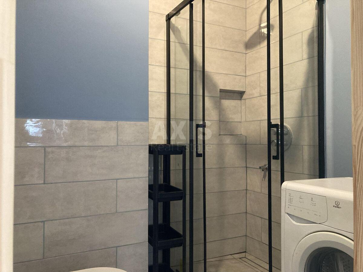 3k apartment uzv. Lysogirs'kyj 205