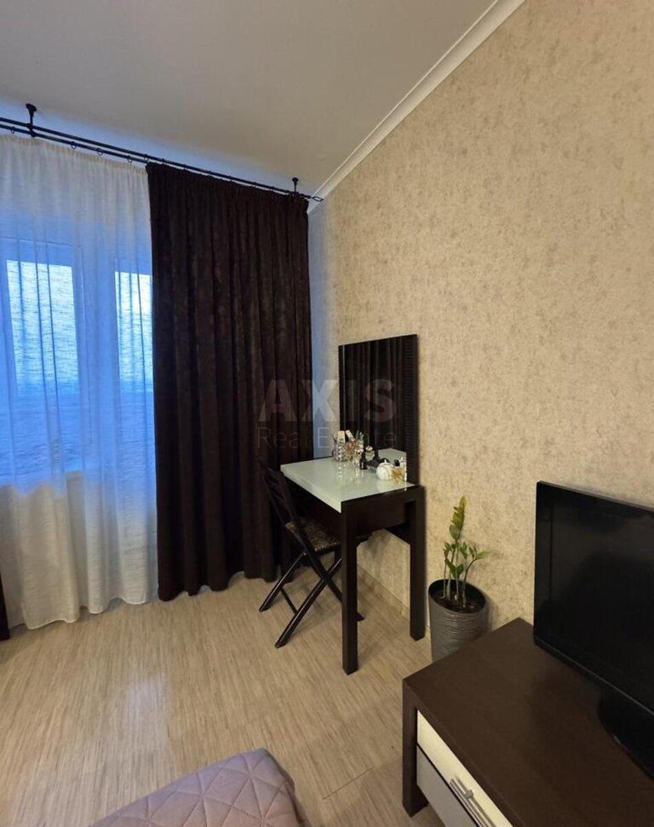 3k apartment vul. Myloslavs'ka 32/51А630728