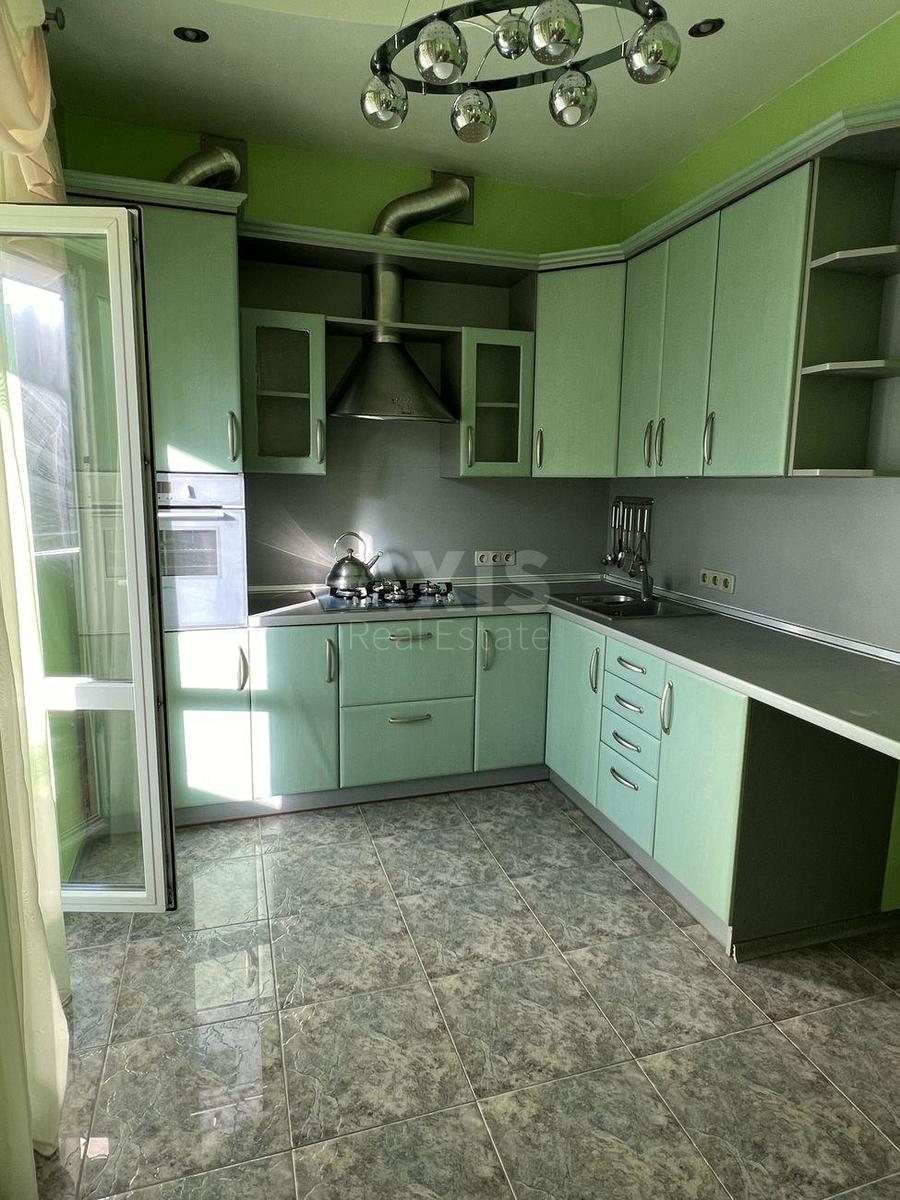 2k apartment vul. Volodymyra Sal's'kogo 55