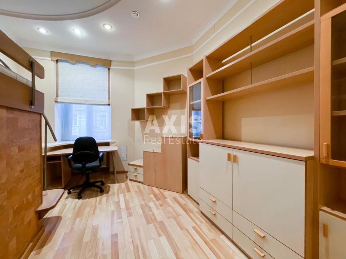 4k apartment vul. Jaroslaviv Val 14г8