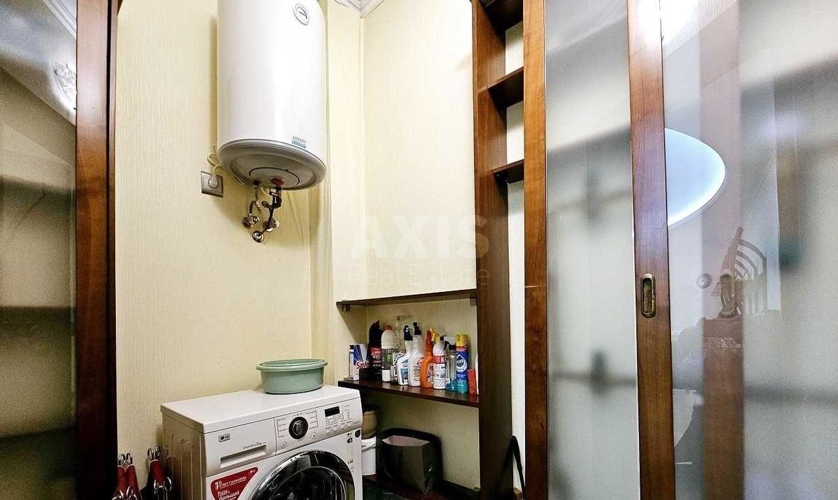 3k apartment vul. Panasa Myrnogo 1010
