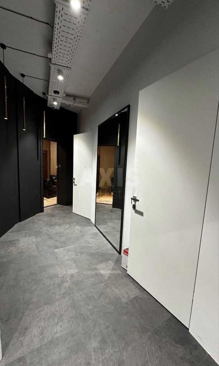 Office vul. Bul'varno-Kudrjavs'ka 21, 160m2604147