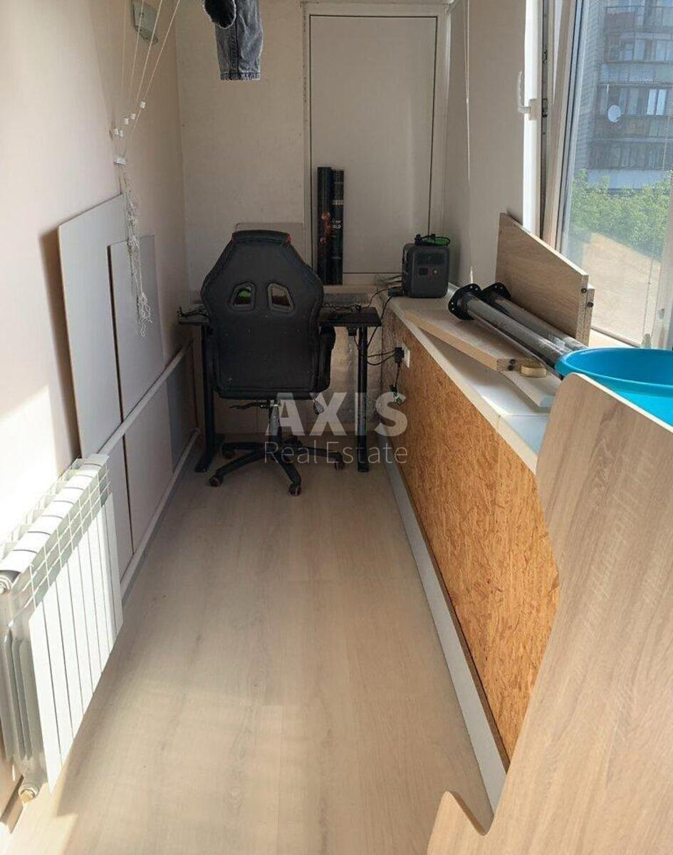 1k apartment vul. Zodchyh 6А573093