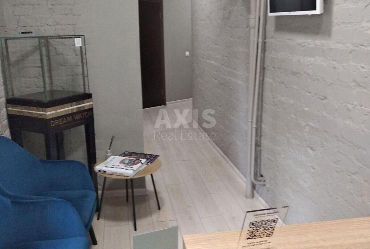 Office vul. Malopidval'na 12, 80m210