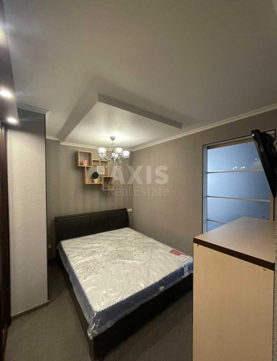 1k apartment vul. Myhajla Maksymovycha 3Д6