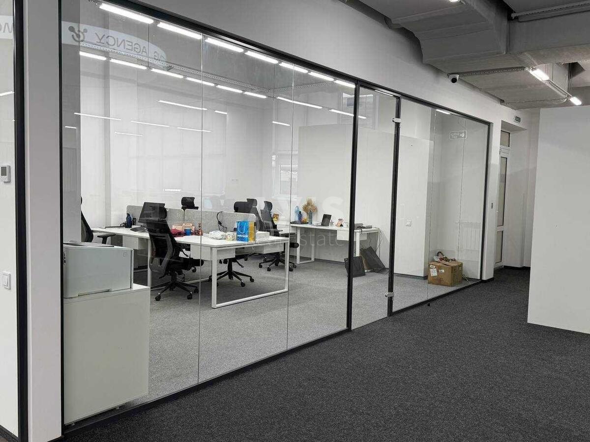 Office vul. Gajdara 50, 409m2570392