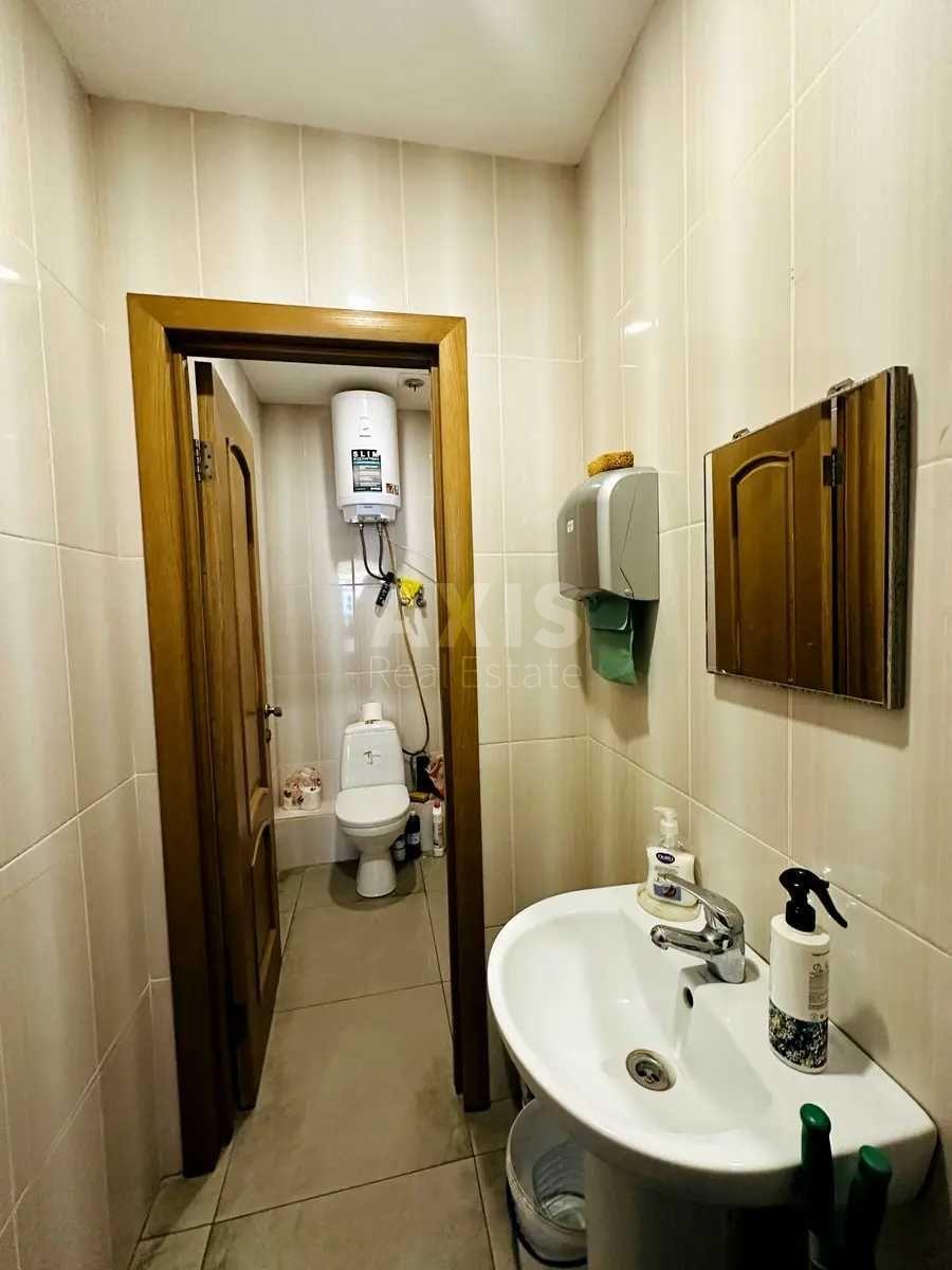 Объект торговли ул. Кирилловская 64, 70м2605675