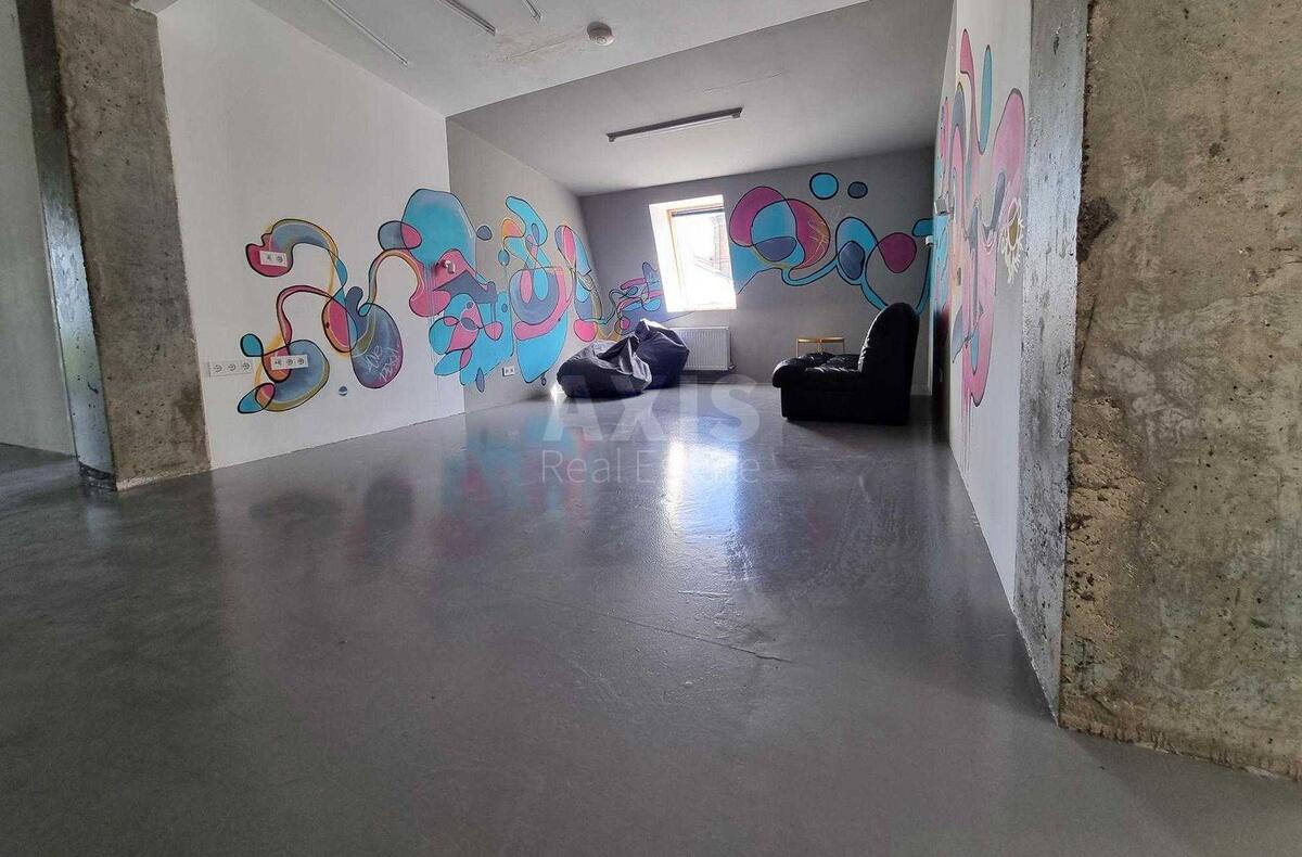 Office vul. Vozdvyzhens'ka 51А, 650m2563334