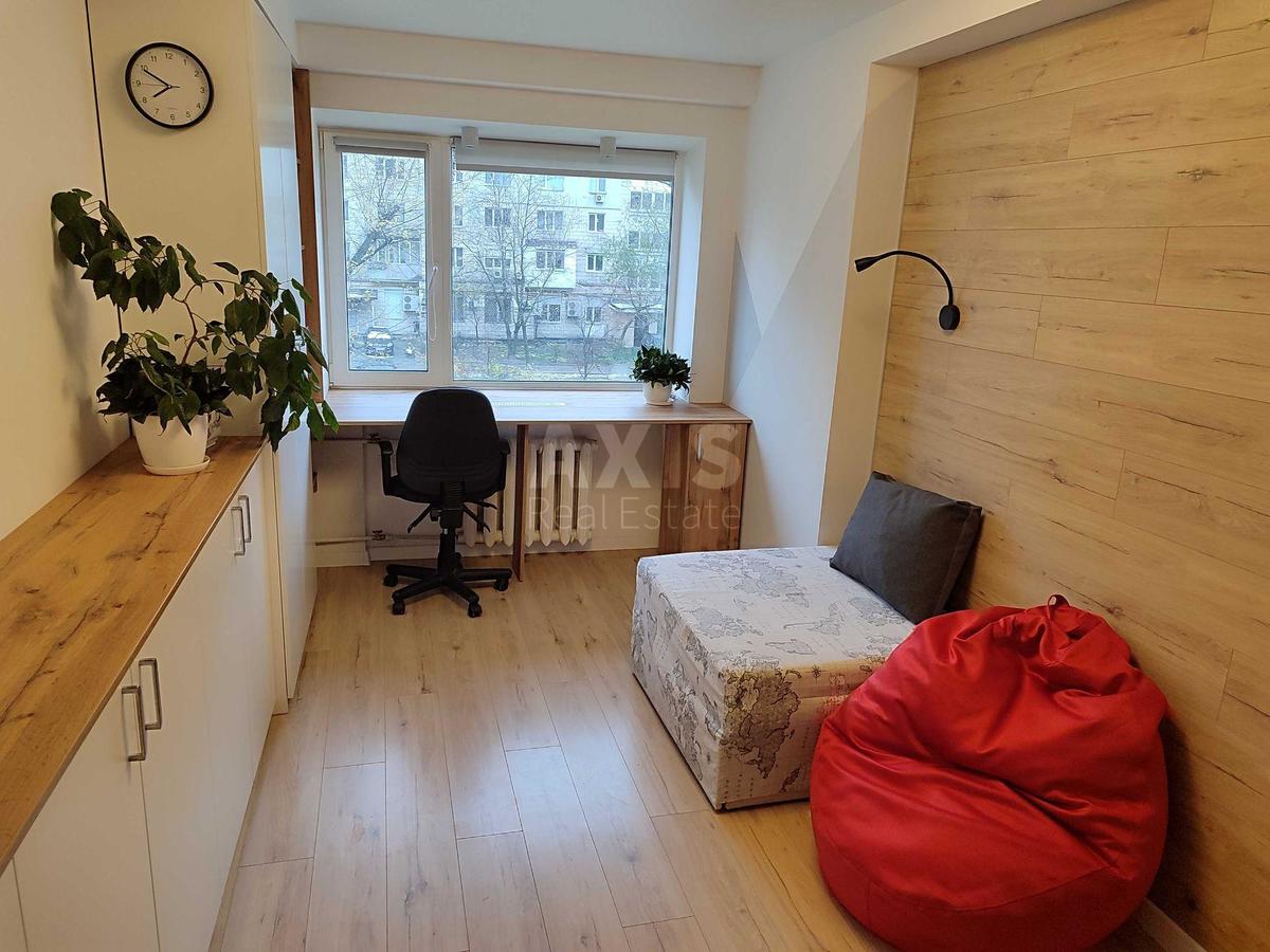 3k apartment vul. Entuziastiv 5/16