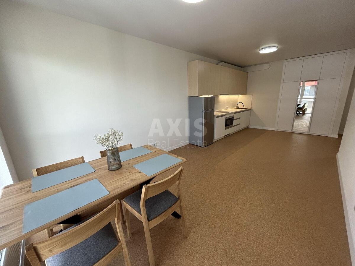 2k apartment nab. Dniprovs'ka 15Ж567181