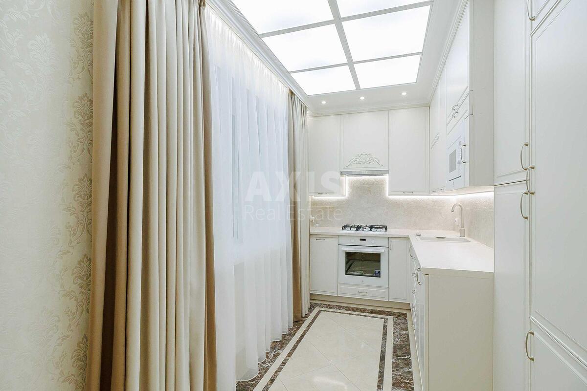 1k apartment pr-t Berestejskij 7Б611640