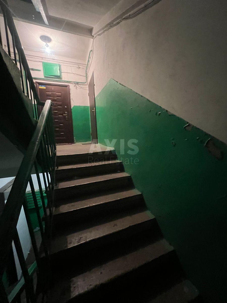 2k apartment vul. Budivel'na 270
