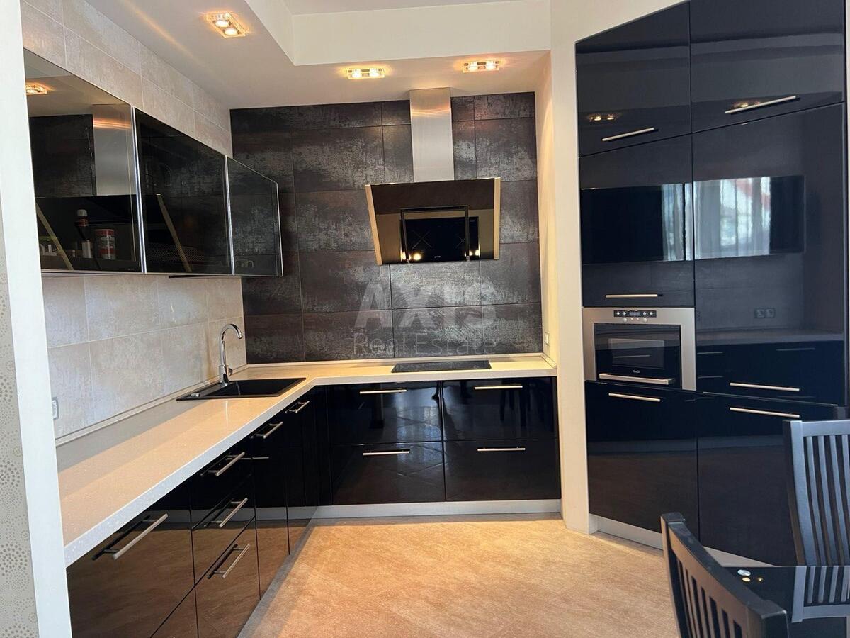 1k apartment pr-t Geroi'v Stalingrada 2Г582641