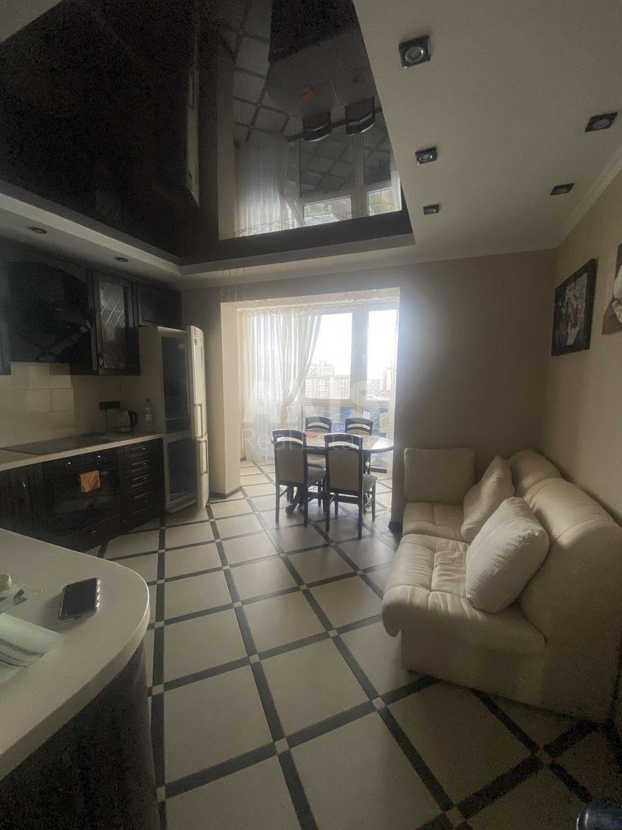 2k apartment vul. Myloslavs'ka 2426670