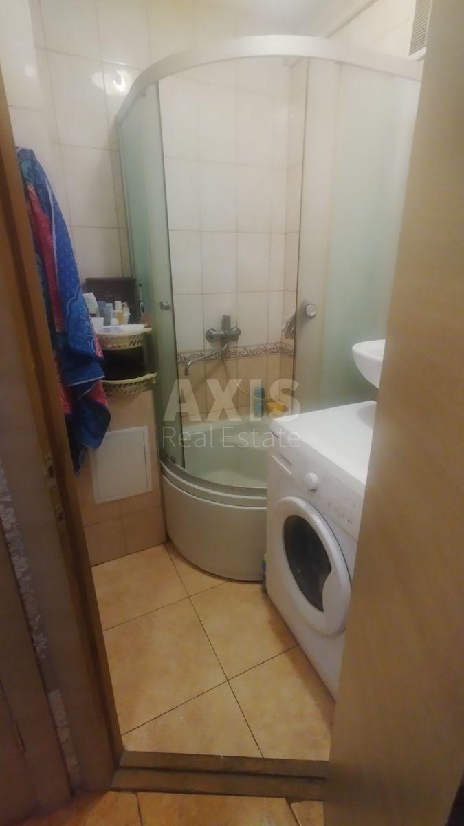 2k apartment vul. Mykytenka Ivana 2/16