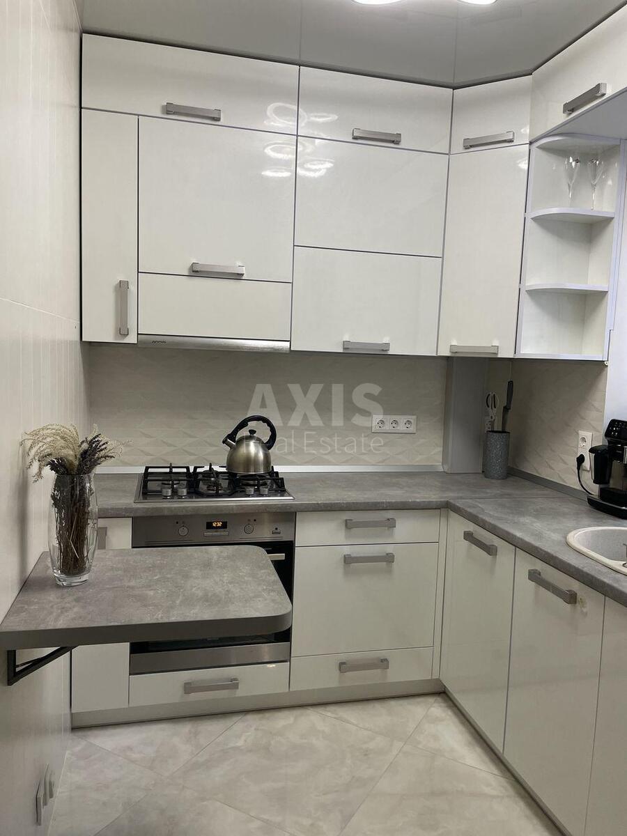 2k apartment vul. Mashynobudivna 242