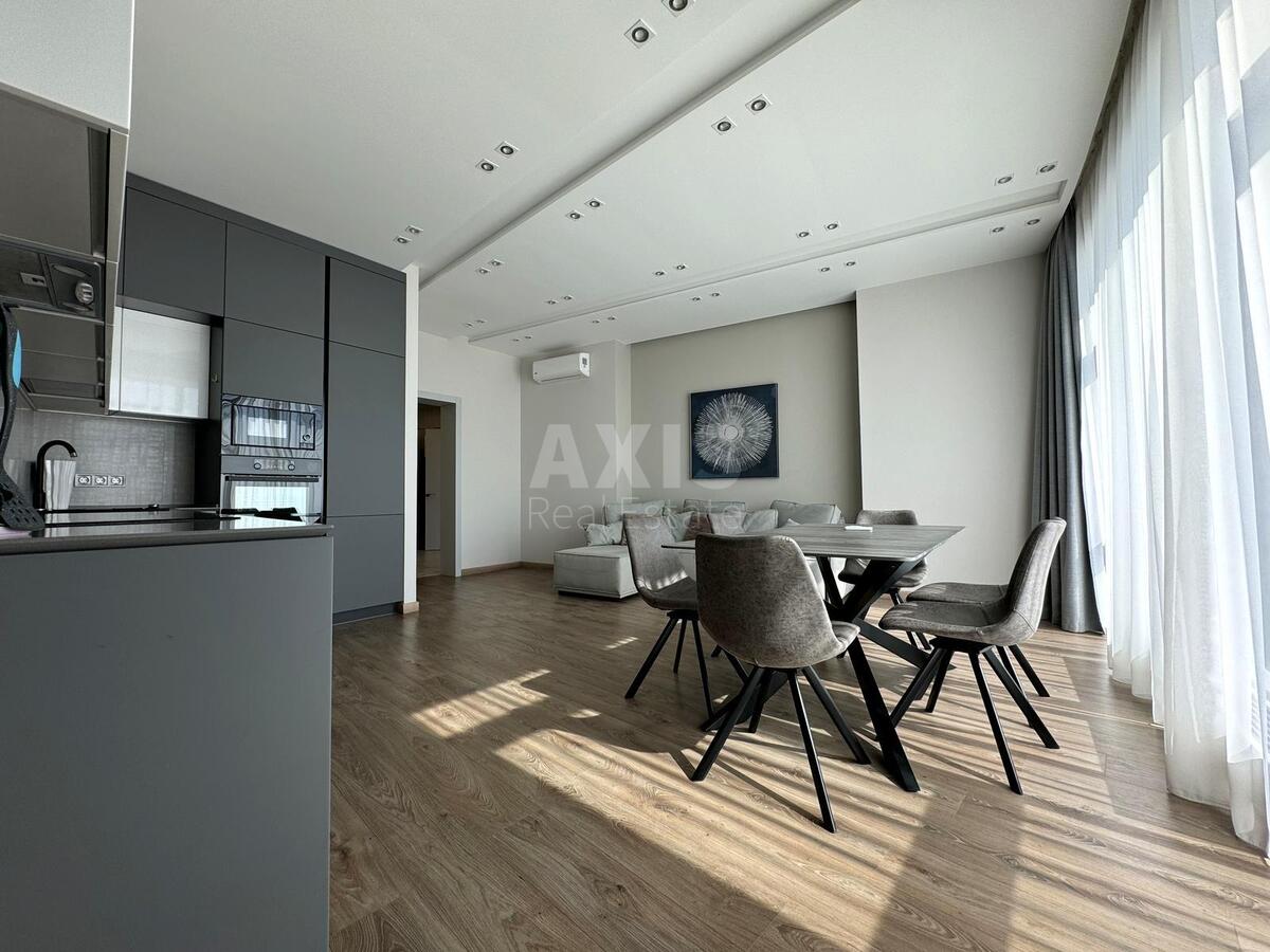 3к квартира ул. Бусловская 12618100