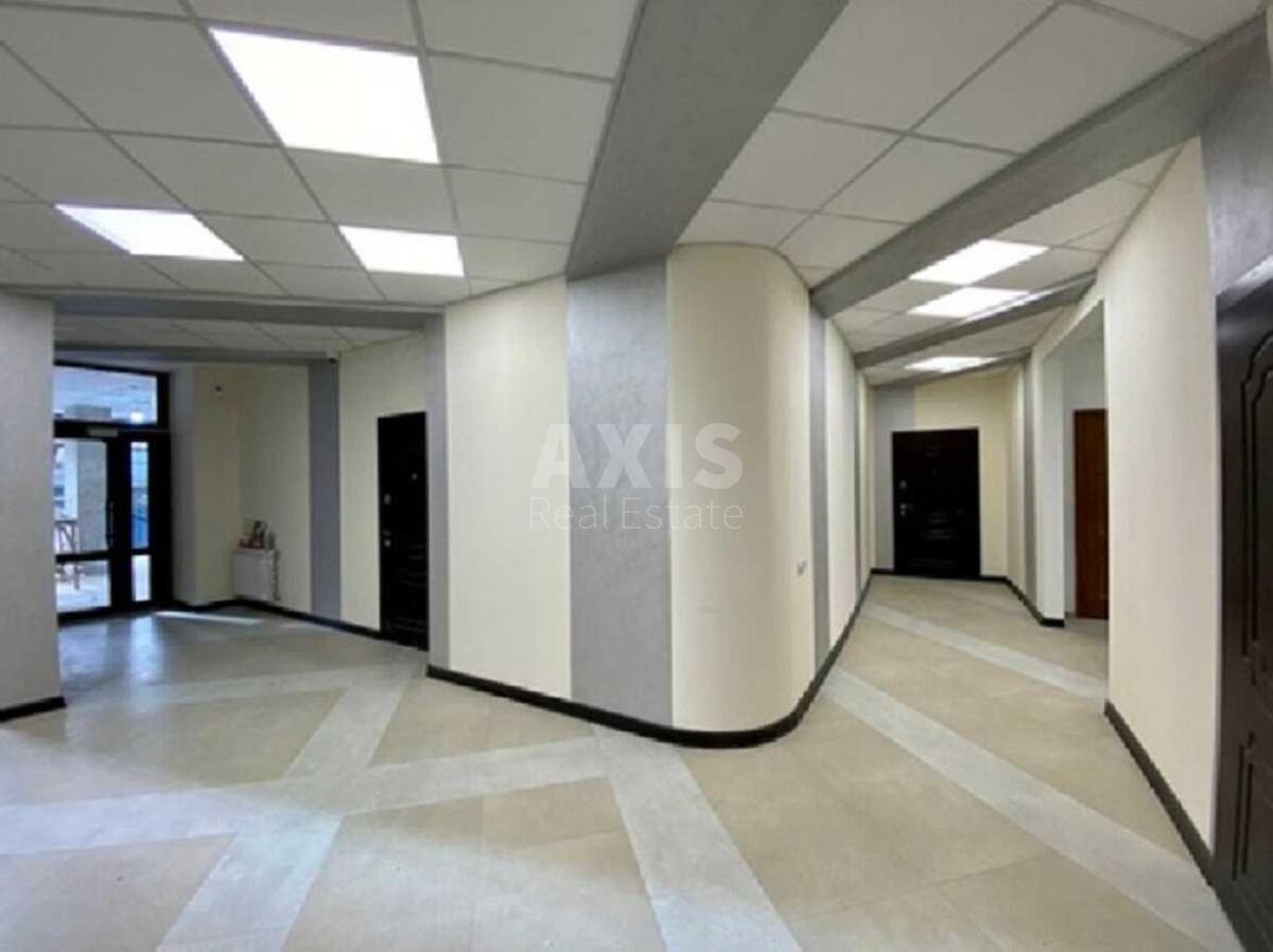 Office vul. Kostjantynivs'ka 75, 218m21