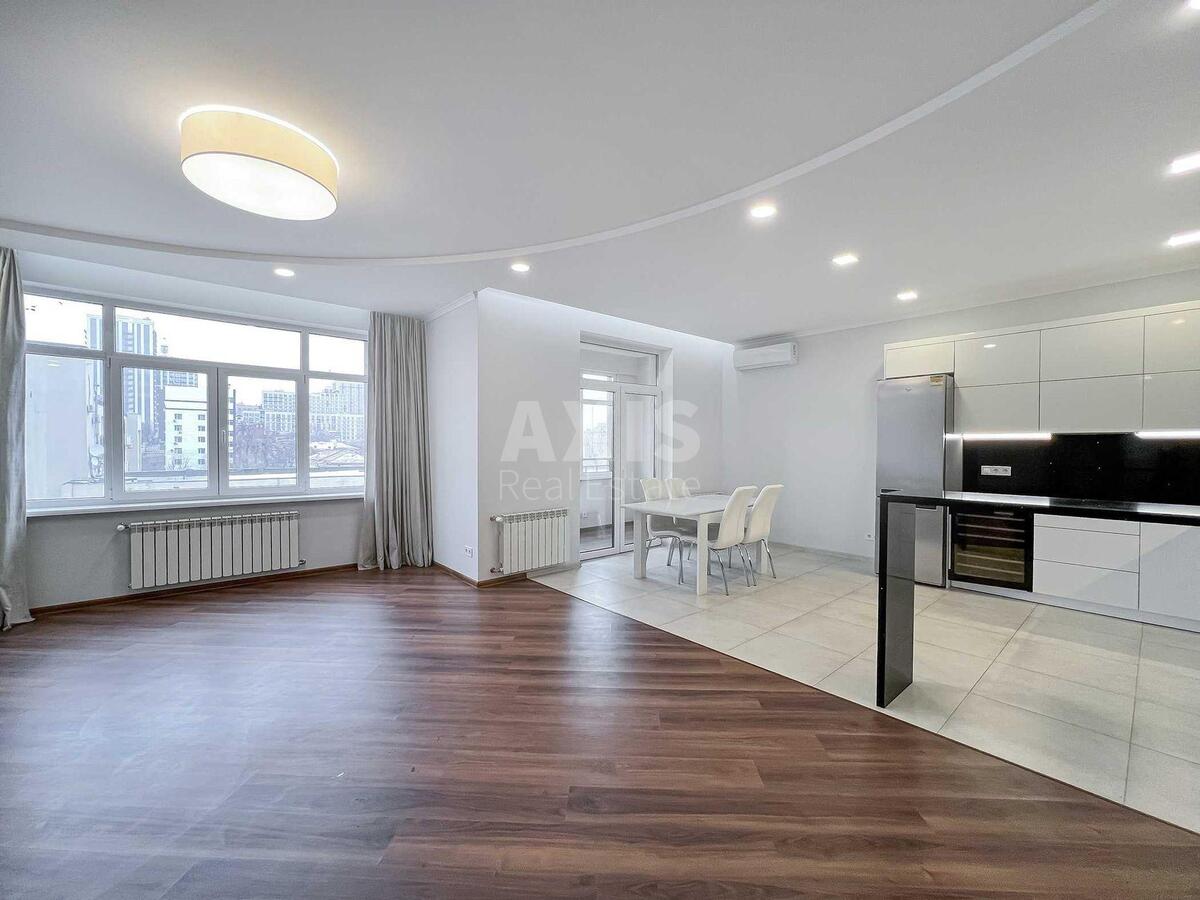 3k apartment vul. Gogolivs'ka 142