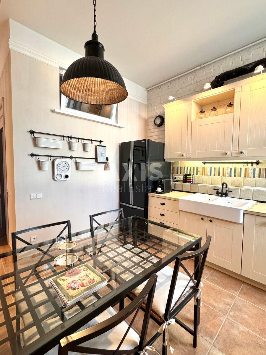 2k apartment vul. Shovkovychna 13/23