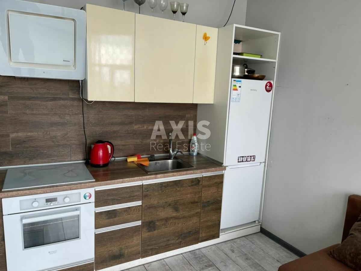 2k apartment vul. Saksagans'kogo 1211