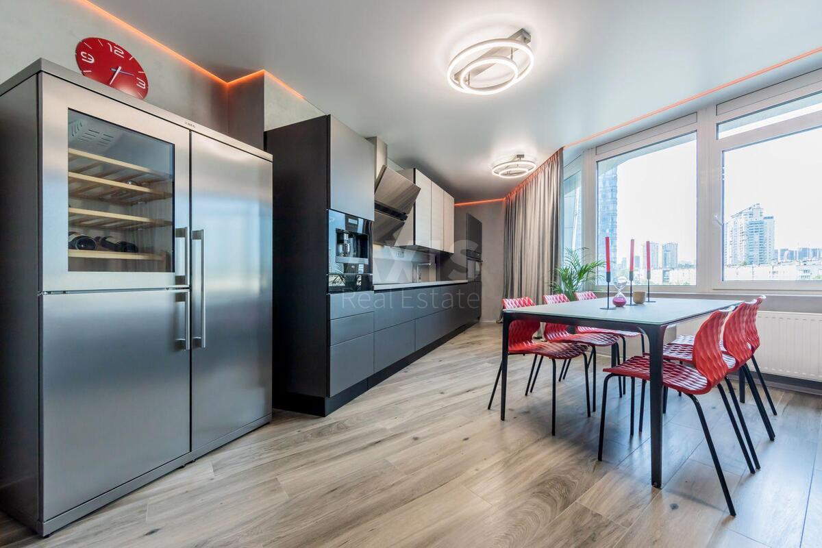 4k apartment pr-t Peremogy 1158453