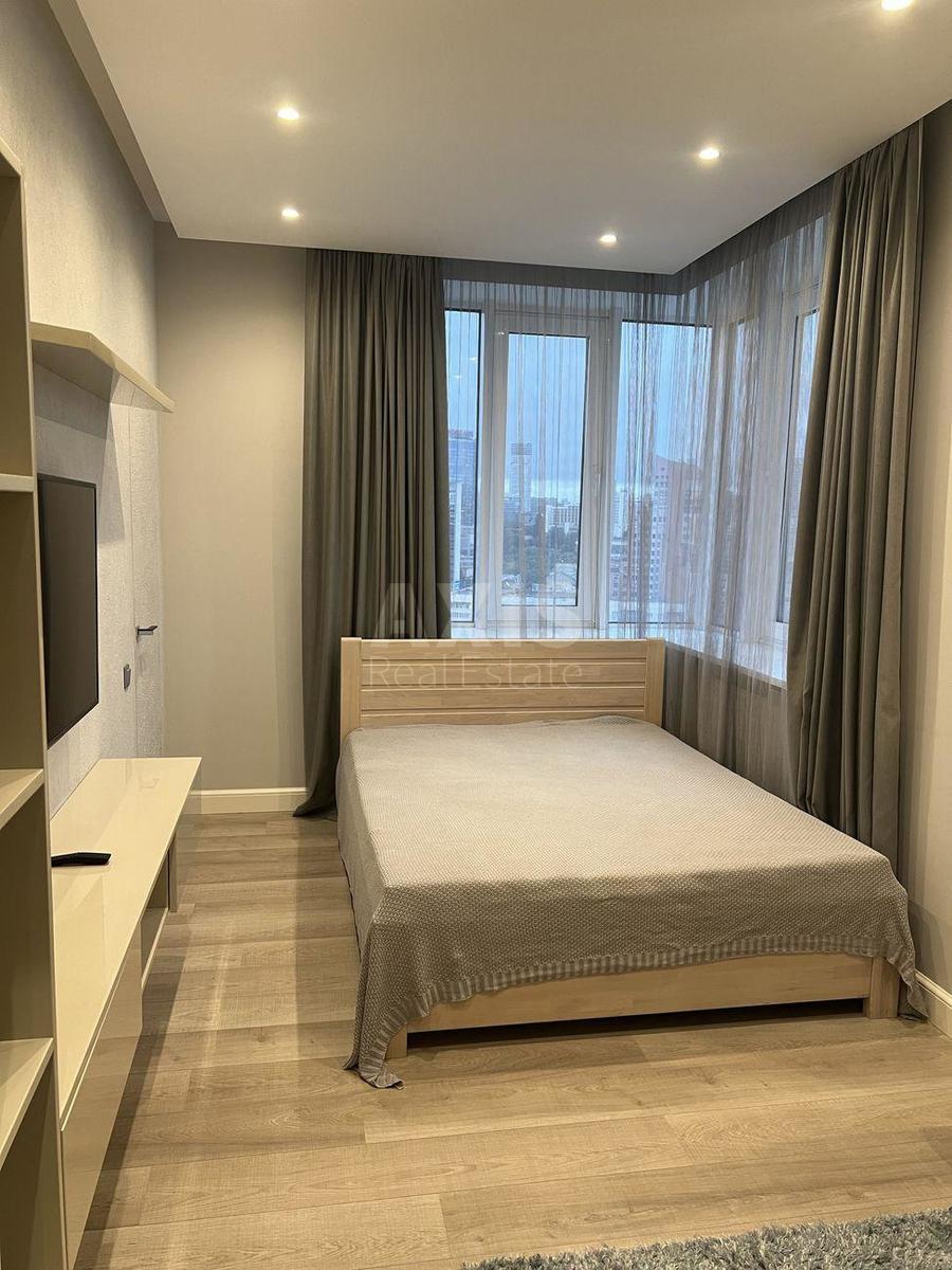 2k apartment vul. Saksagans'kogo 1213