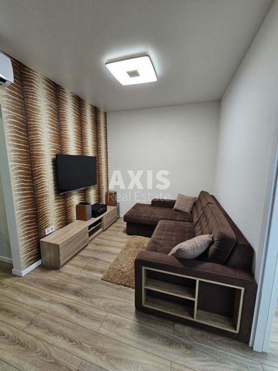 1k apartment vul. Dragomanova 21