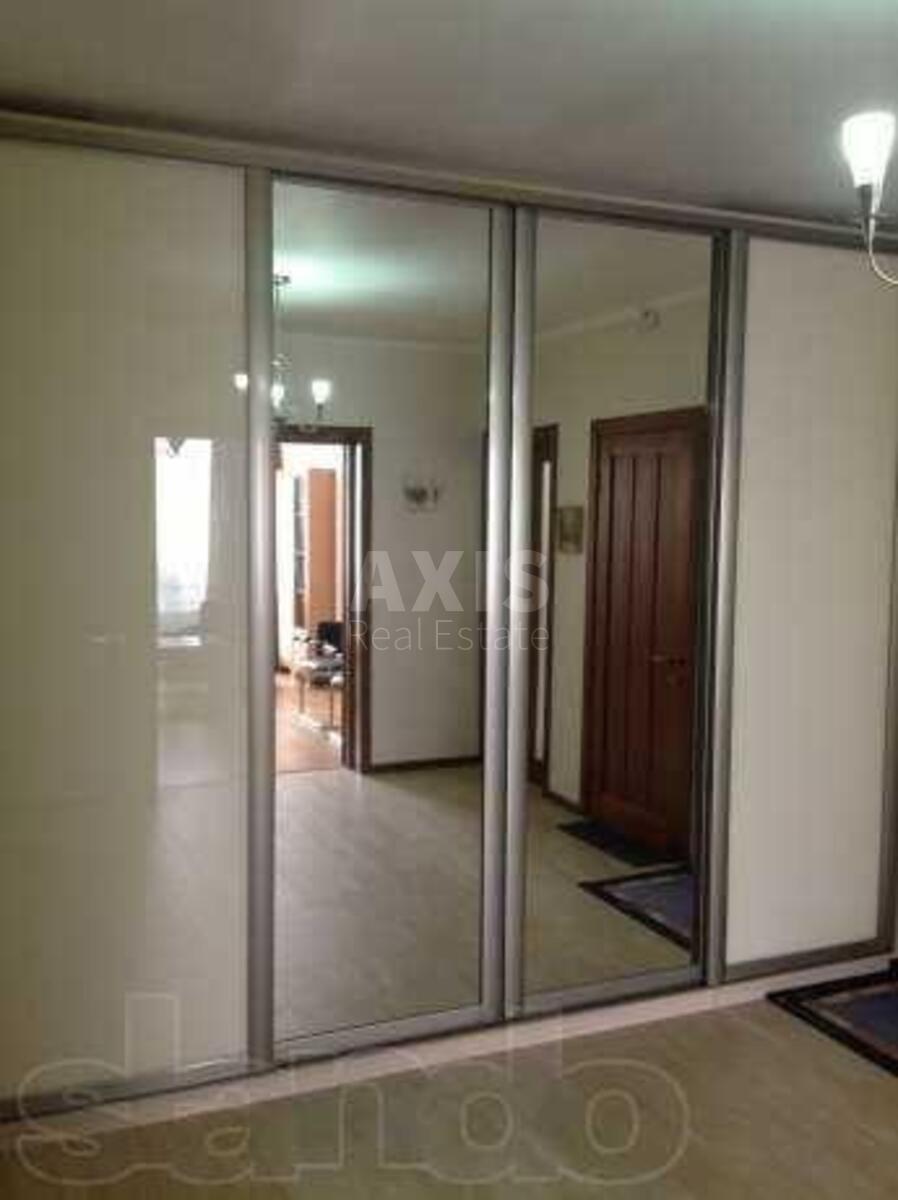 3k apartment nab. Dniprovs'ka 265775120