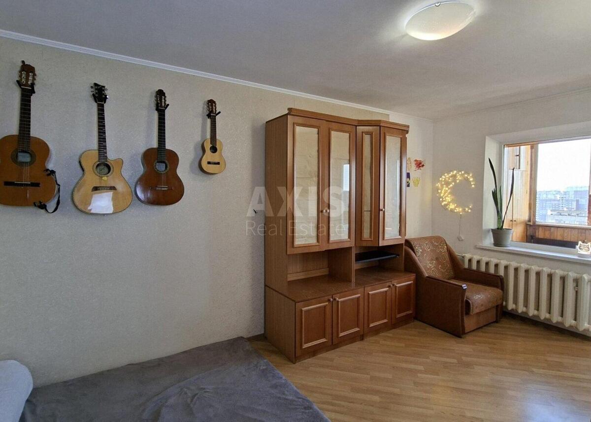 1к квартира ул. Ялтинская 15620753