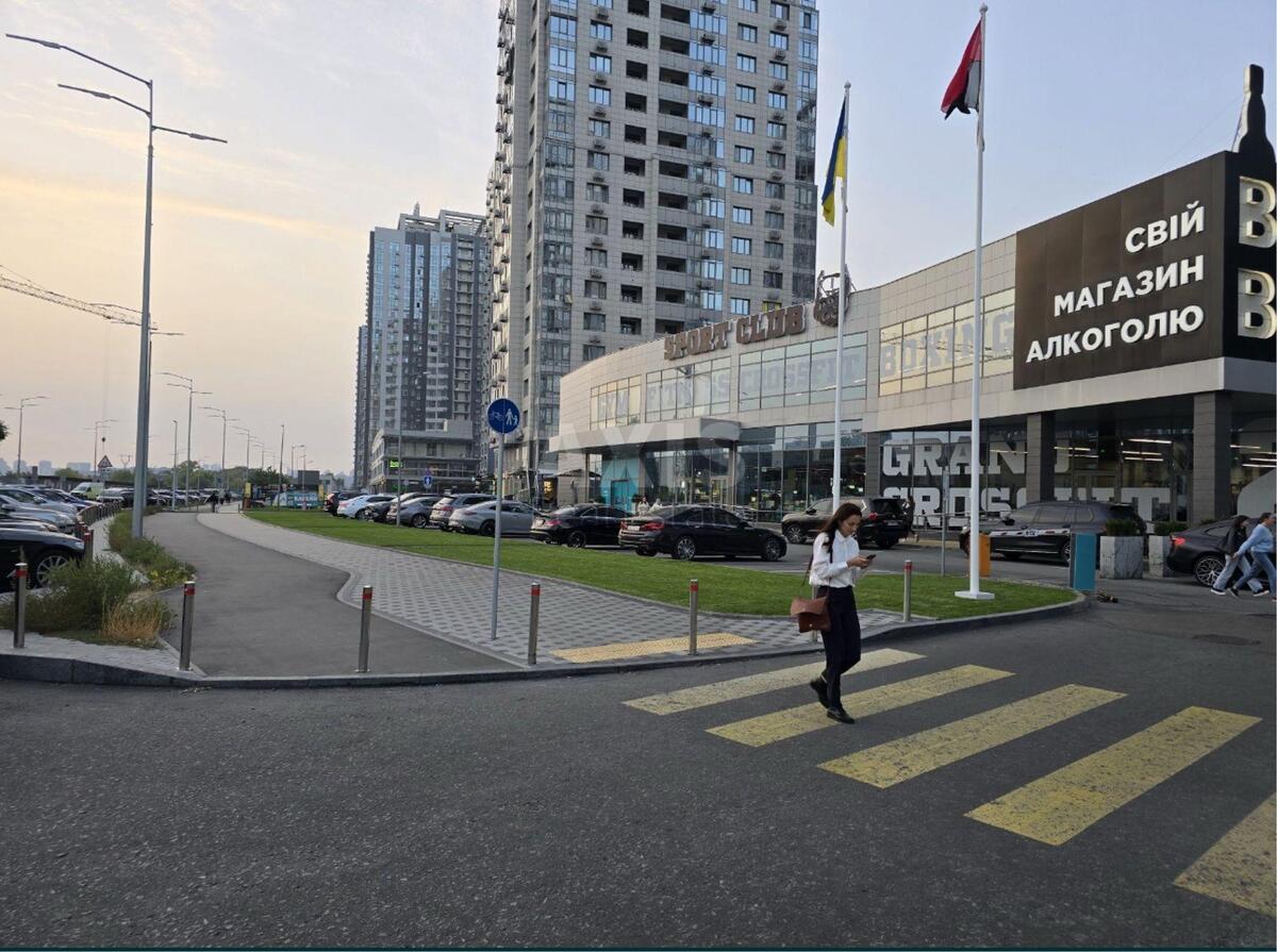 Объект торговли ул. Трускавецкая 2А, 65м2620959