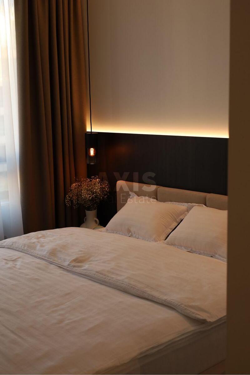 1k apartment vul. Saljutna 2Б579256