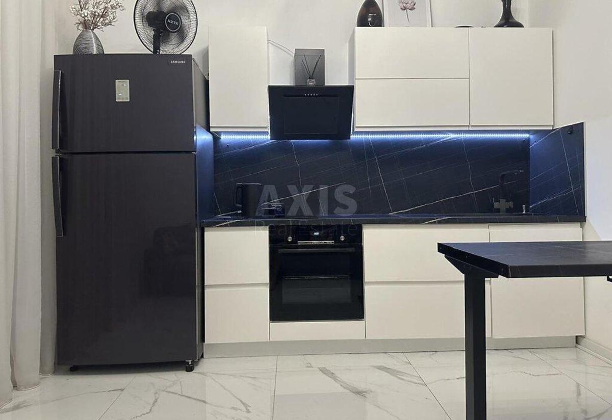 1k apartment vul. Dragomanova 10