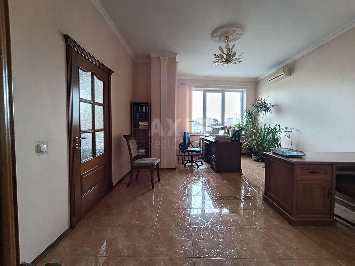 Office vul. Knyaziv Ostrozkykh 46/2, 75m26344313