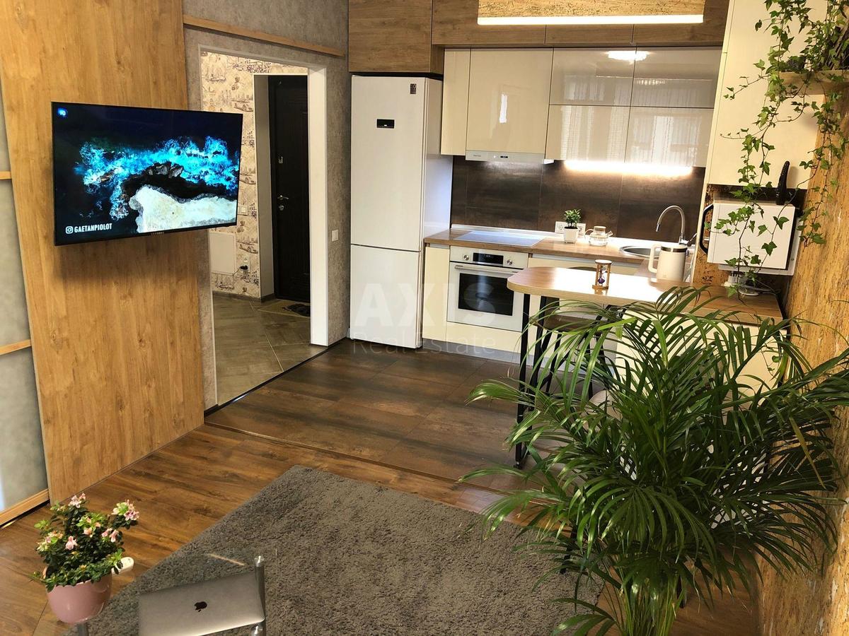 1k apartment vul. Rodyny Kristeriv 20