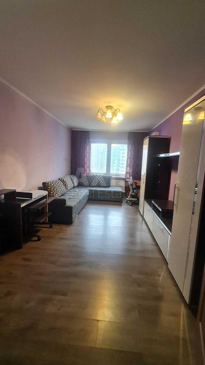 3k apartment vul. Vashhenka Grygorija 715