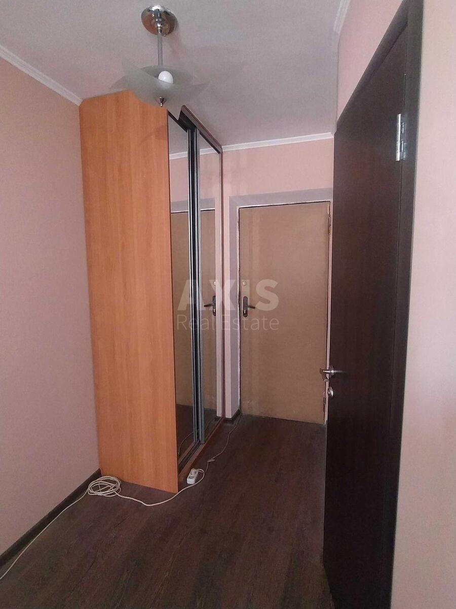 1k apartment vul. Bilorus'ka 28А4