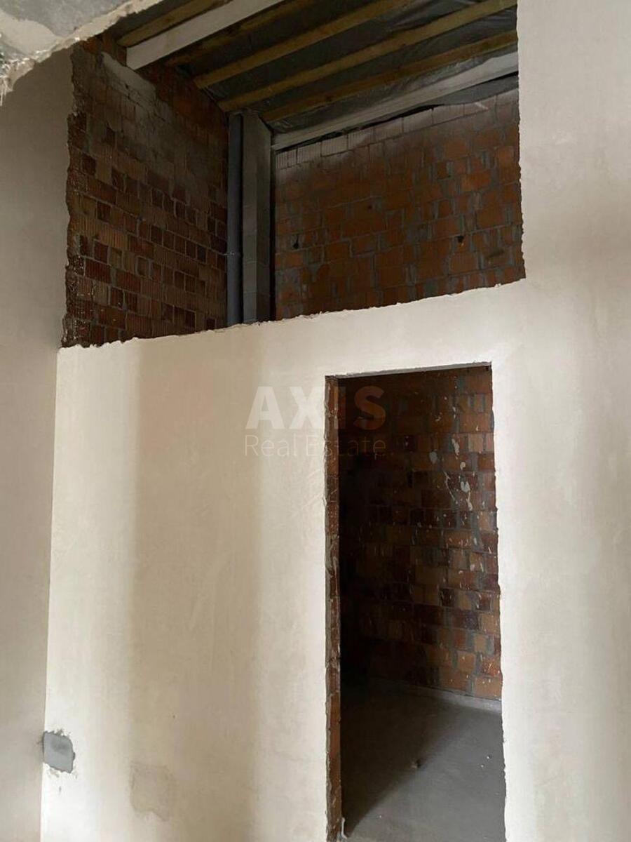 3k apartment vul. Glybochyc'ka 136