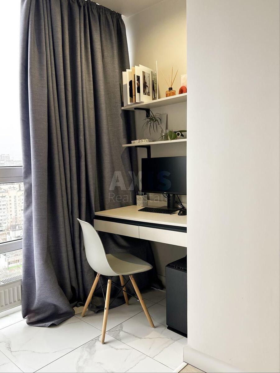 1k apartment vul. Novomostyc'ka 152