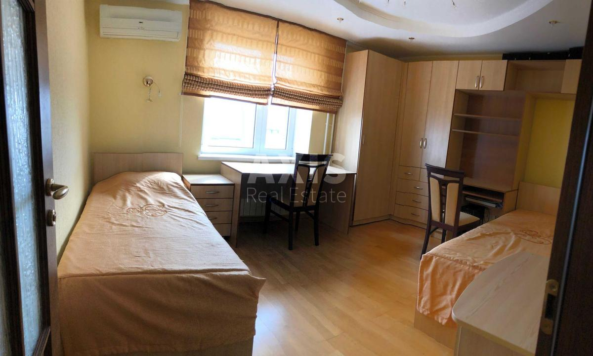 3k apartment vul. Majakovs'kogo 728