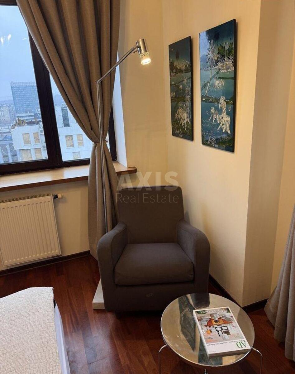 2k apartment vul. Zhyljans'ka 30А6337410