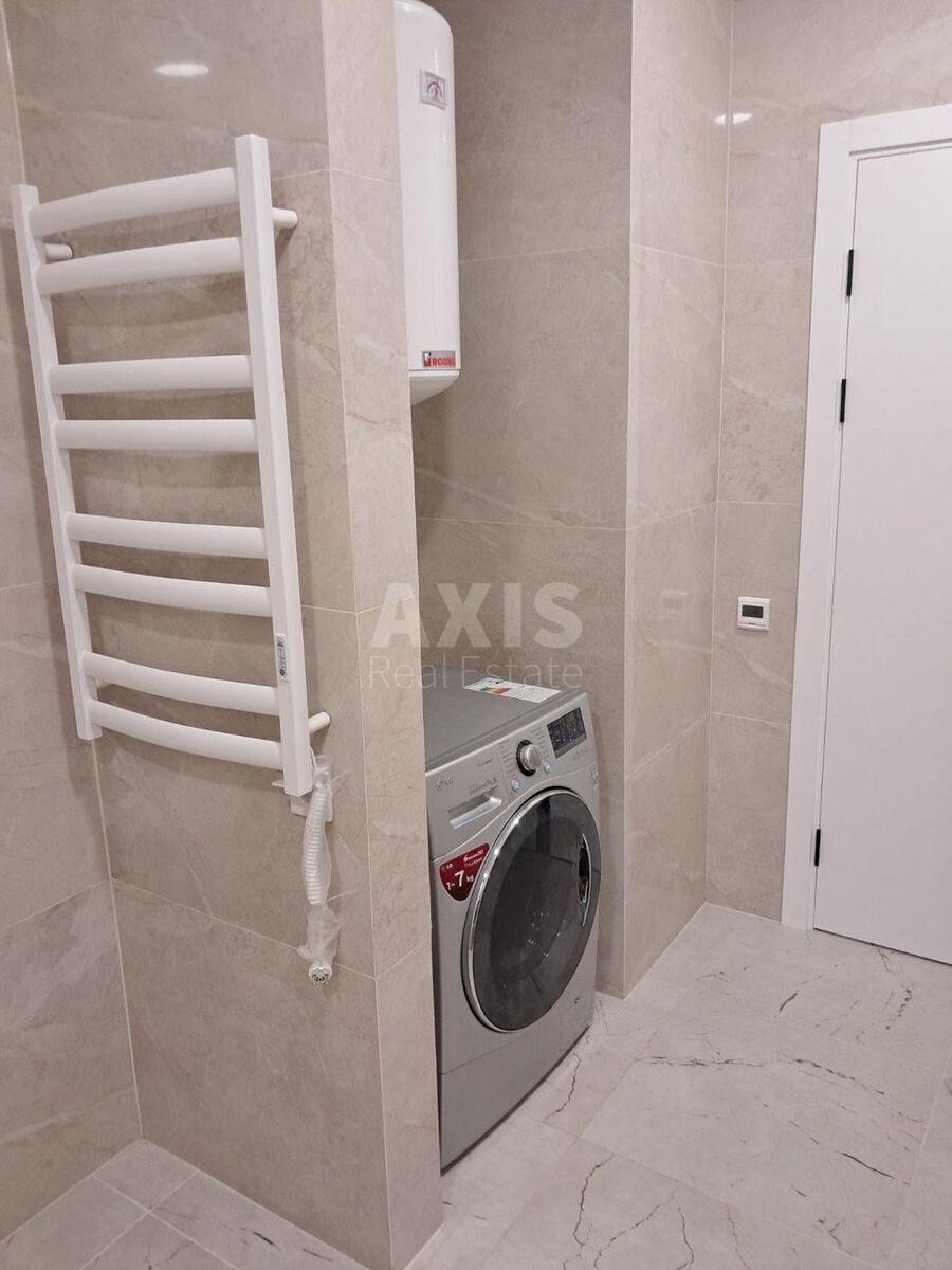 2k apartment vul. Saljutna 2Б591917