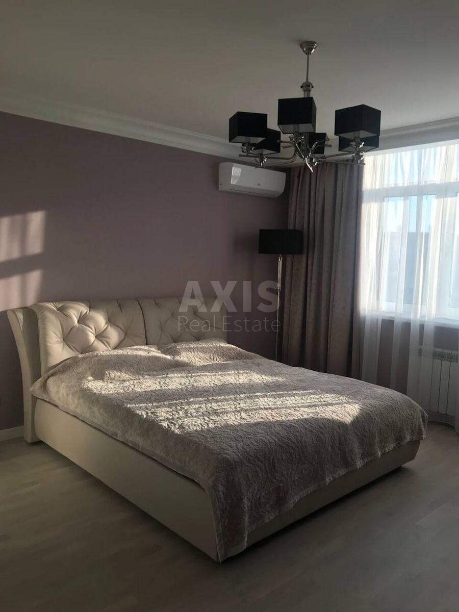 1k apartment vul. Chervonopil's'ka 2Г595443