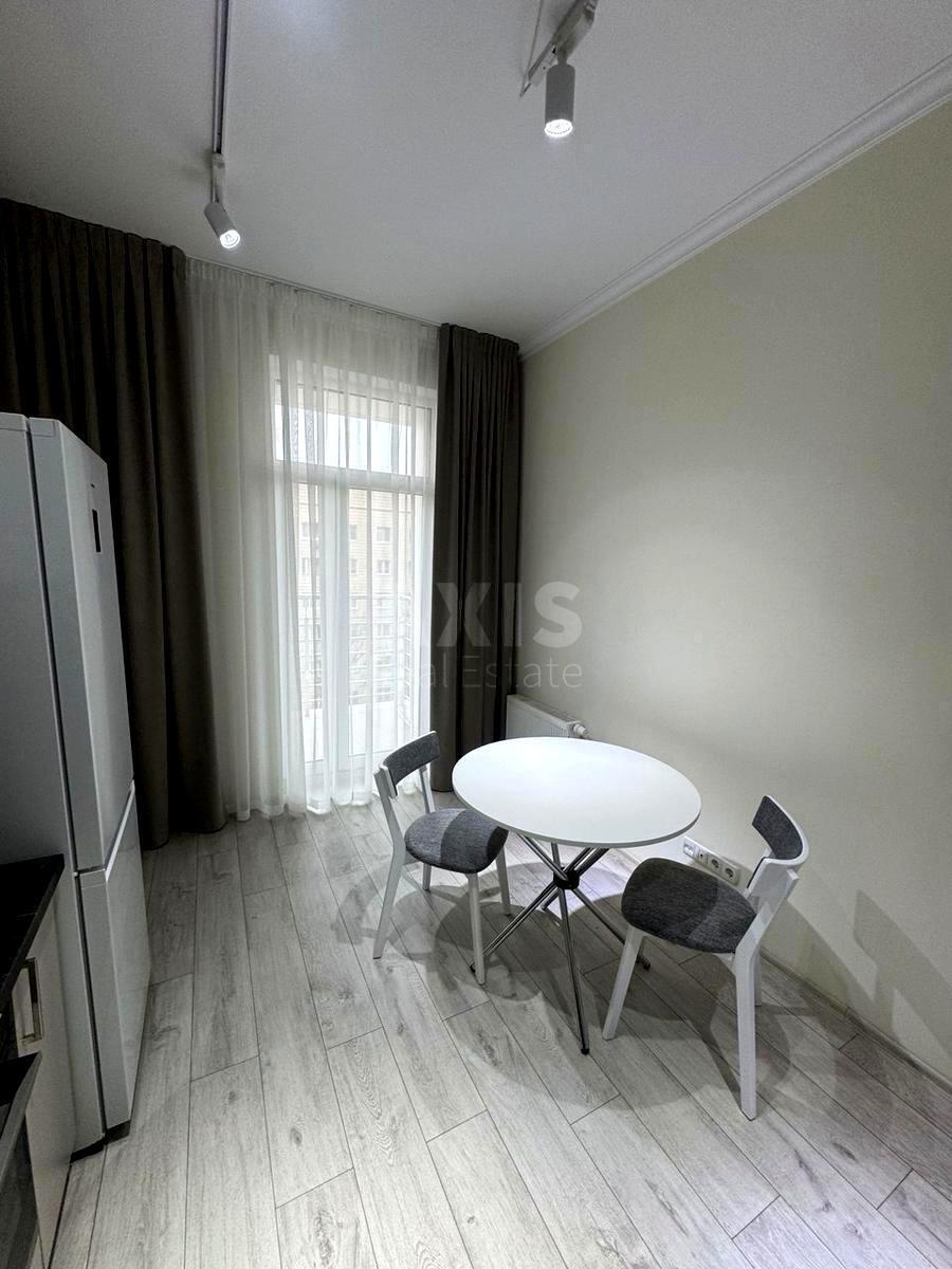 1k apartment vul. Vasylya Tyutyunnyka 52/1637606