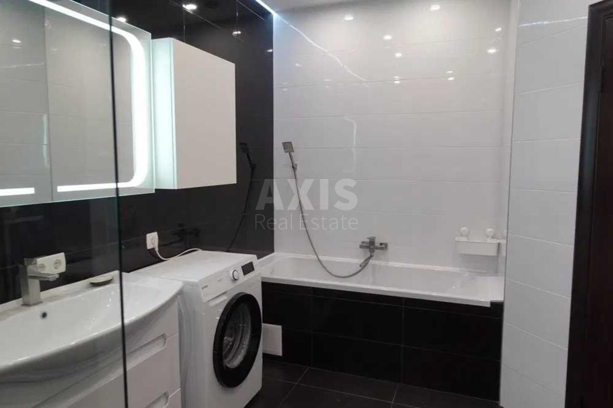 1k apartment vul. Nagirna 18/165
